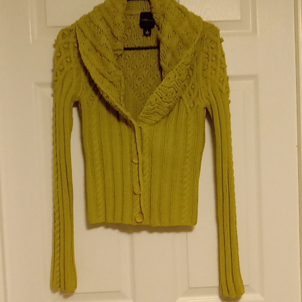 City Unltd. Olive green sweater